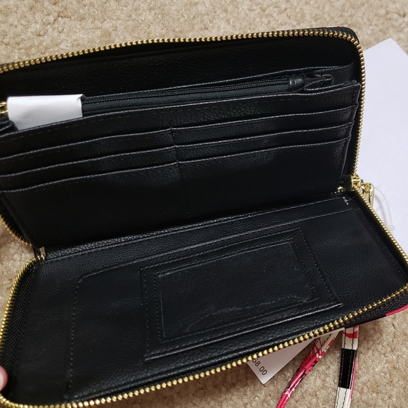 NWT Betsy Johnson clutch - Picture 2 of 5